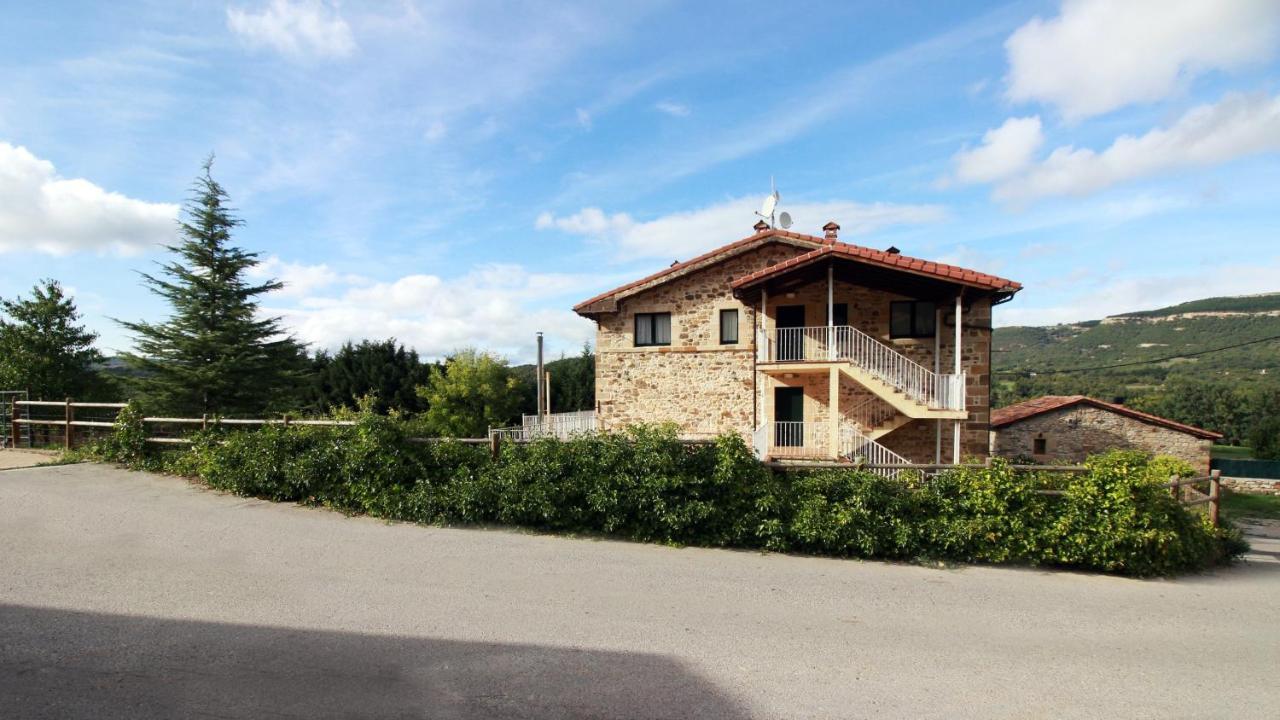 La Romanika De Fellini San Martín de Elines Exterior foto